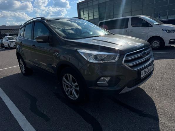 Ford Kuga II Рестайлинг с пробегом 2018 года, цена 1 765 000 рублей, 91380 км, внедорожник, Автокод Объявления