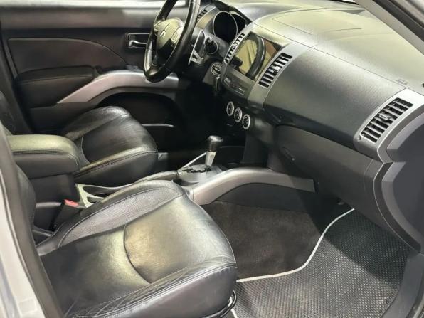 Mitsubishi Outlander II с пробегом 2007 года, цена 939 000 рублей, 285000 км, внедорожник, Автокод Объявления