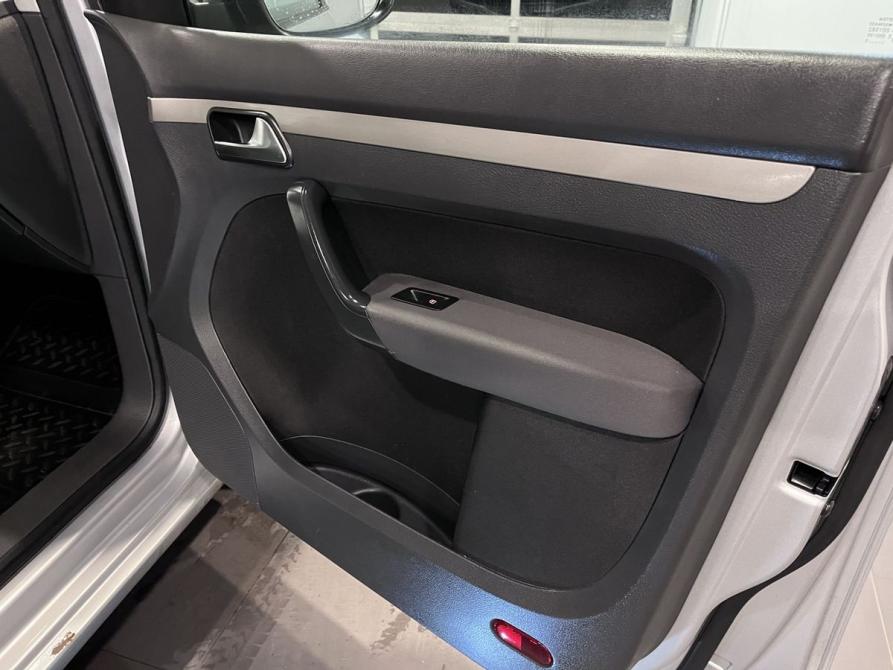 Volkswagen Touran I Рестайлинг Чебоксары  - изображение 25