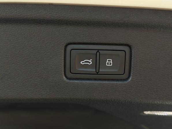 Audi A5 II (F5) с пробегом 2019 года, цена 2 950 000 рублей, 132319 км, лифтбек, Автокод Объявления
