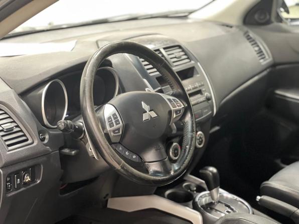 Mitsubishi ASX I с пробегом 2010 года, цена 1 150 000 рублей, 204000 км, внедорожник, Автокод Объявления