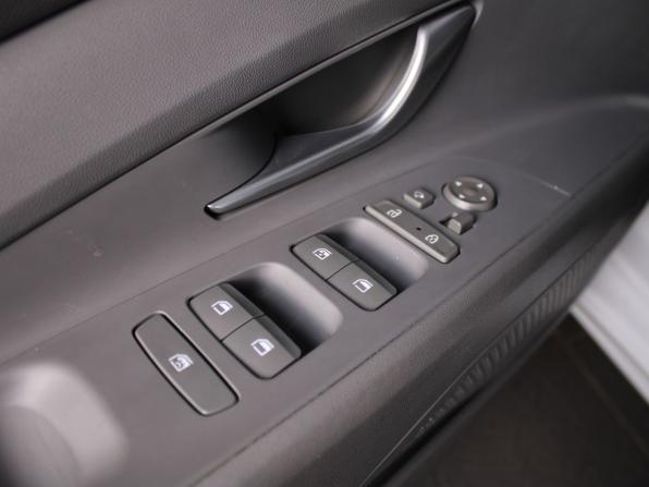 Hyundai Elantra VII (CN7) с пробегом 2021 года, цена 2 080 000 рублей, 78215 км, седан, Автокод Объявления