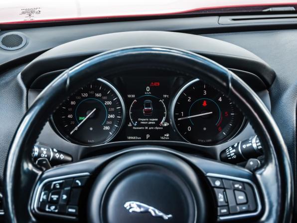 Jaguar F-Pace I с пробегом 2017 года, цена 2 400 000 рублей, 189683 км, внедорожник, Автокод Объявления
