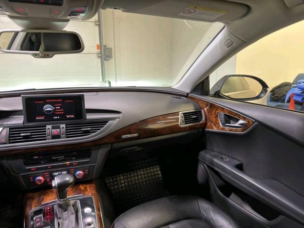 Audi A7 I (4G) с пробегом 2010 года, цена 1 250 000 рублей, 277232 км, лифтбек, Автокод Объявления