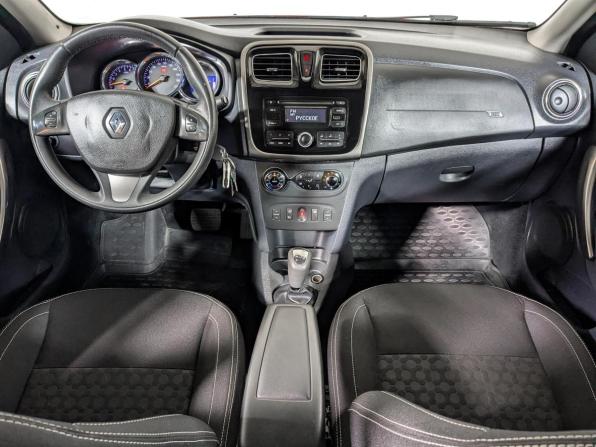 Renault Logan II с пробегом 2015 года, цена 649 000 рублей, 89000 км, седан, Автокод Объявления