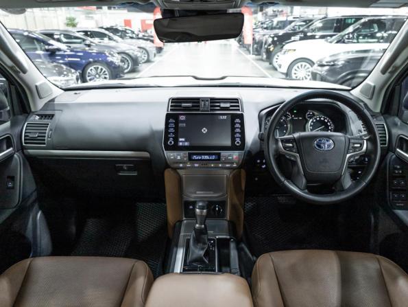Toyota Land Cruiser Prado 150 Series Рестайлинг 3 с пробегом 2021 года, цена 6 400 000 рублей, 16000 км, внедорожник, Автокод Объявления