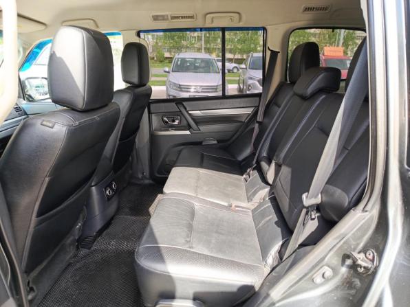 Mitsubishi Pajero IV Рестайлинг 1 с пробегом 2013 года, цена 2 145 000 рублей, 235795 км, внедорожник, Автокод Объявления