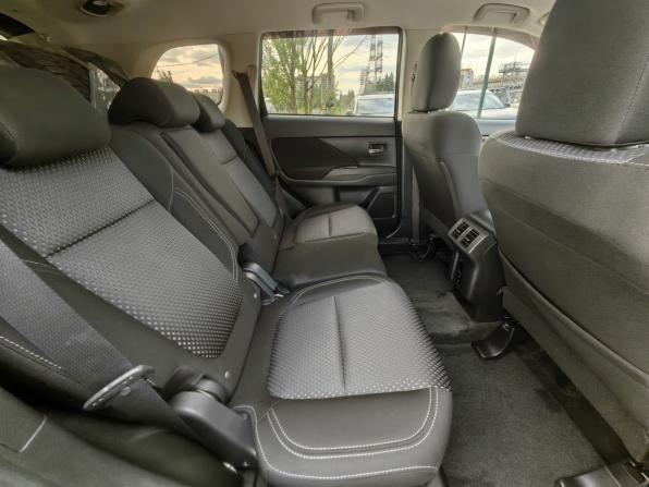 Mitsubishi Outlander III Рестайлинг 3 с пробегом 2021 года, цена 1 909 000 рублей, 56074 км, внедорожник, Автокод Объявления