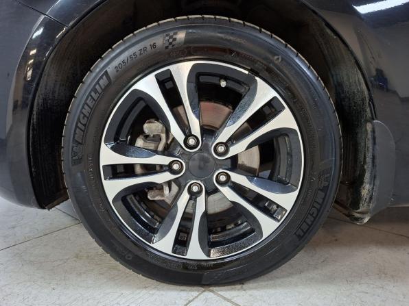 Kia Cerato III с пробегом 2014 года, цена 1 199 000 рублей, 89726 км, седан, Автокод Объявления