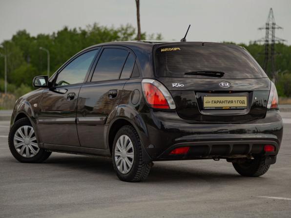 Kia Rio II Рестайлинг с пробегом 2011 года, цена 566 000 рублей, 179023 км, хэтчбек, Автокод Объявления