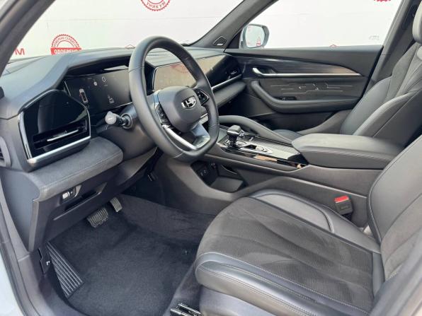 Geely Monjaro I с пробегом 2024 года, цена 4 389 000 рублей, 2414 км, внедорожник, Автокод Объявления