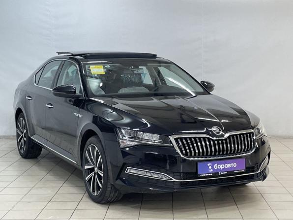 Skoda Superb III Рестайлинг с пробегом 2025 года, цена 3 280 000 рублей, 26 км, лифтбек, Автокод Объявления