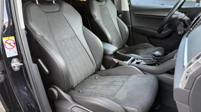 Skoda Karoq I с пробегом 2021 года, цена 2 890 000 рублей, 8674 км, внедорожник, Автокод Объявления