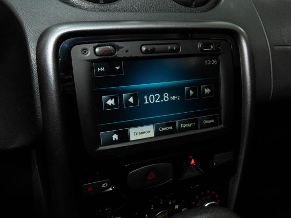 Renault Duster I с пробегом 2014 года, цена 950 000 рублей, 143000 км, внедорожник, Автокод Объявления