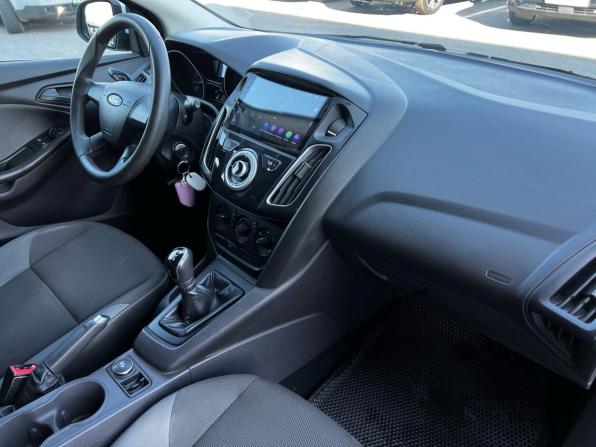Ford Focus III с пробегом 2012 года, цена 880 000 рублей, 72700 км, хэтчбек, Автокод Объявления