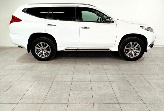 Mitsubishi Pajero Sport III с пробегом 2018 года, цена 2 880 000 рублей, 160386 км, внедорожник, Автокод Объявления