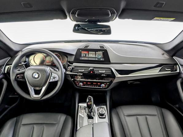 BMW 5 серии VII (G30/G31/G38) с пробегом 2019 года, цена 3 050 000 рублей, 170029 км, седан, Автокод Объявления