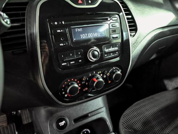 Renault Kaptur I с пробегом 2017 года, цена 1 780 000 рублей, 96644 км, внедорожник, Автокод Объявления
