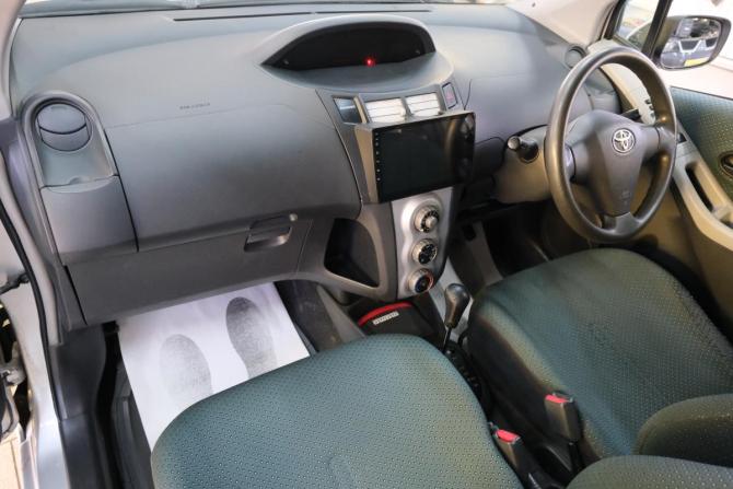 Toyota Vitz II (XP90) с пробегом 2005 года, цена 589 000 рублей, 253000 км, хэтчбек, Автокод Объявления