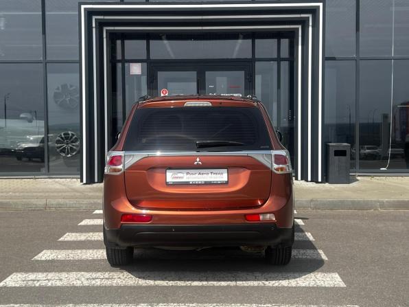 Mitsubishi Outlander III с пробегом 2012 года, цена 1 250 000 рублей, 190290 км, внедорожник, Автокод Объявления