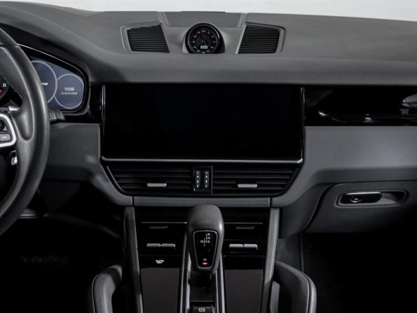 Porsche Cayenne III с пробегом 2019 года, цена 8 036 820 рублей, 87326 км, внедорожник, Автокод Объявления