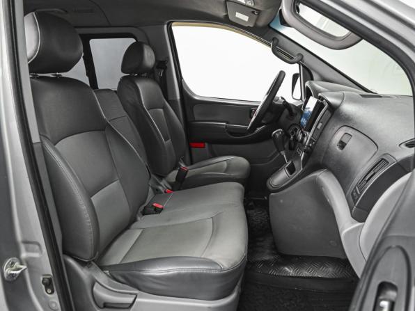 Hyundai Grand Starex I с пробегом 2011 года, цена 1 599 000 рублей, 175381 км, минивэн, Автокод Объявления