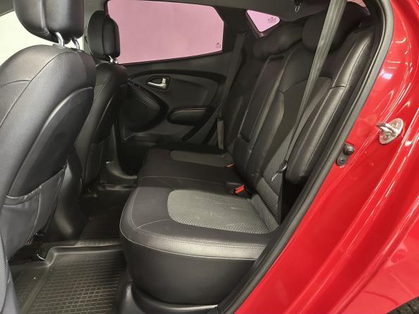 Hyundai ix35 I с пробегом 2013 года, цена 570 000 рублей, 155443 км, внедорожник, Автокод Объявления