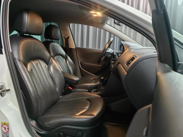 Volkswagen Polo V Рестайлинг с пробегом 2019 года, цена 922 000 рублей, 207445 км, седан, Автокод Объявления