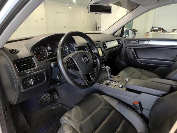 Volkswagen Touareg II с пробегом 2014 года, цена 2 550 000 рублей, 191767 км, внедорожник, Автокод Объявления