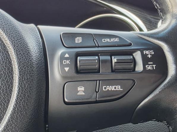 Kia Carnival III с пробегом 2019 года, цена 3 200 000 рублей, 84219 км, минивэн, Автокод Объявления