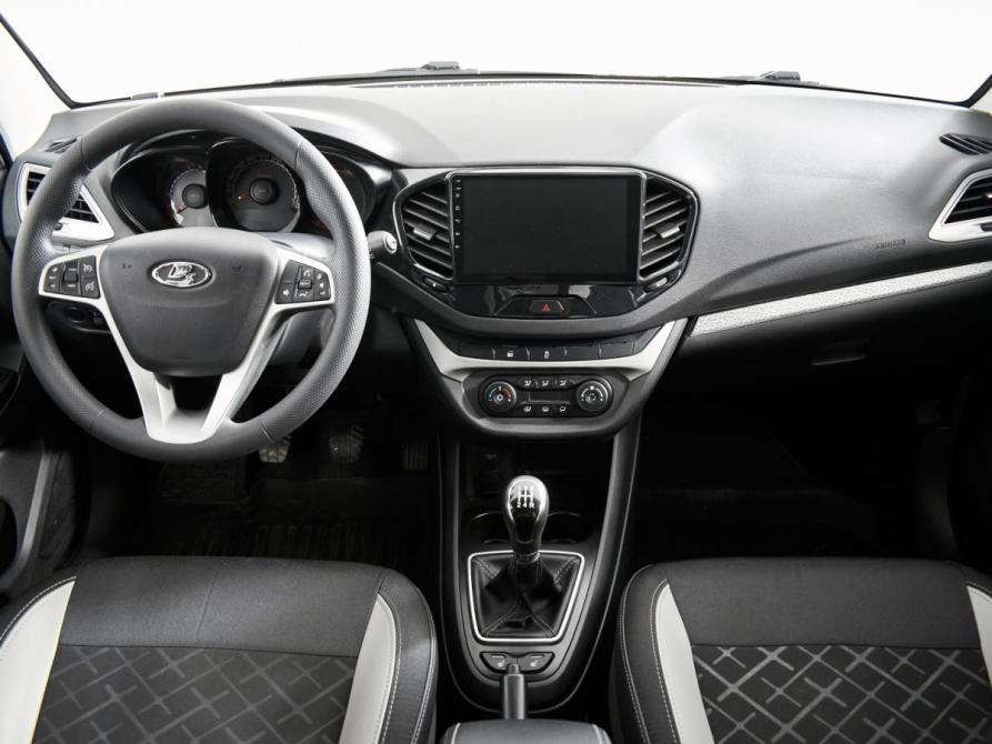 Lada (ВАЗ) Vesta I Москва  - изображение 12