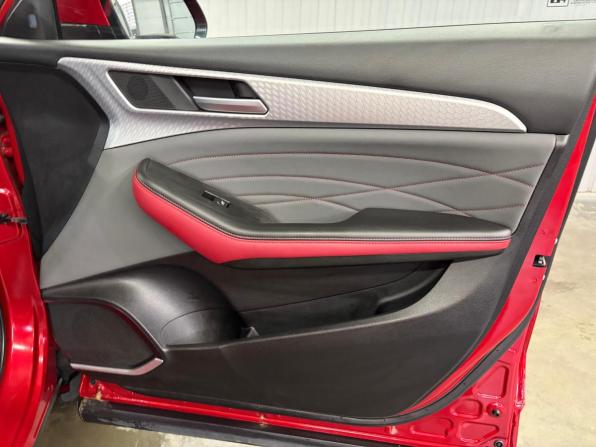 Haval F7x I Рестайлинг с пробегом 2022 года, цена 2 297 000 рублей, 36529 км, внедорожник, Автокод Объявления