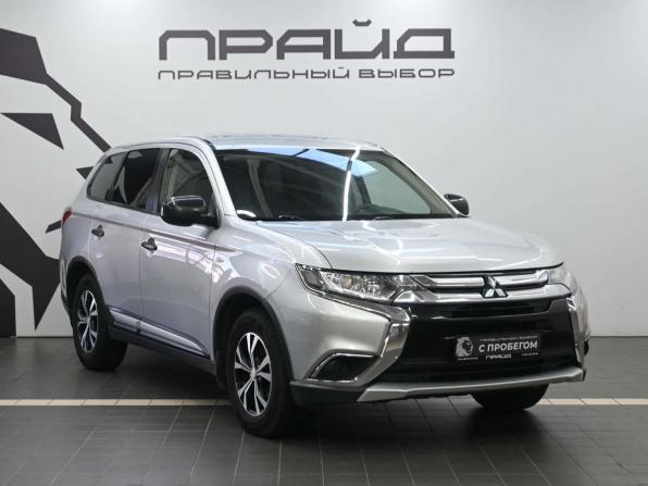 Mitsubishi Outlander III Рестайлинг 2 с пробегом 2017 года, цена 1 799 900 рублей, 136190 км, внедорожник, Автокод Объявления