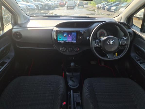 Toyota Vitz III (XP130) Рестайлинг 2 с пробегом 2019 года, цена 1 100 000 рублей, 102073 км, хэтчбек, Автокод Объявления