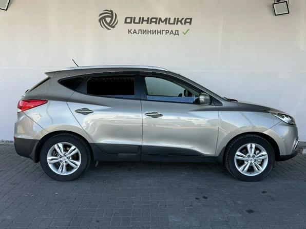 Hyundai ix35 I с пробегом 2011 года, цена 1 180 000 рублей, 208061 км, внедорожник, Автокод Объявления