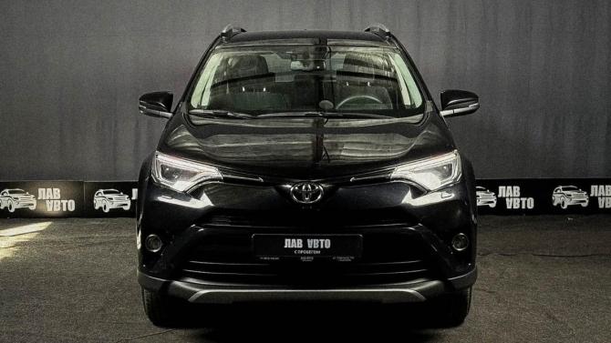 Toyota RAV4 IV (XA40) Рестайлинг с пробегом 2017 года, цена 2 300 000 рублей, 127516 км, внедорожник, Автокод Объявления