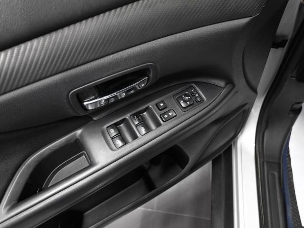 Mitsubishi Outlander III Рестайлинг 2 с пробегом 2018 года, цена 1 895 000 рублей, 156892 км, внедорожник, Автокод Объявления