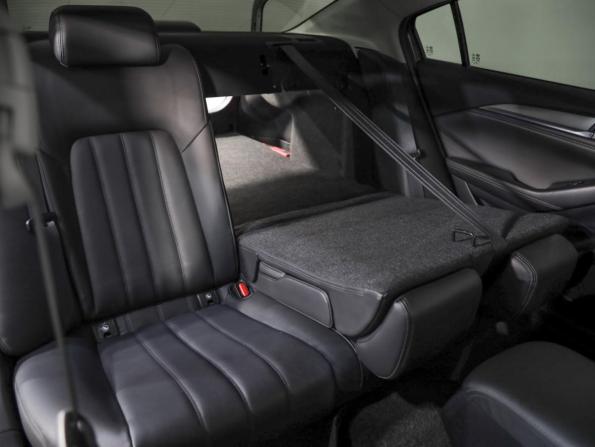 Mazda 6 III (GJ) Рестайлинг 2 с пробегом 2023 года, цена 3 420 000 рублей, 35518 км, седан, Автокод Объявления