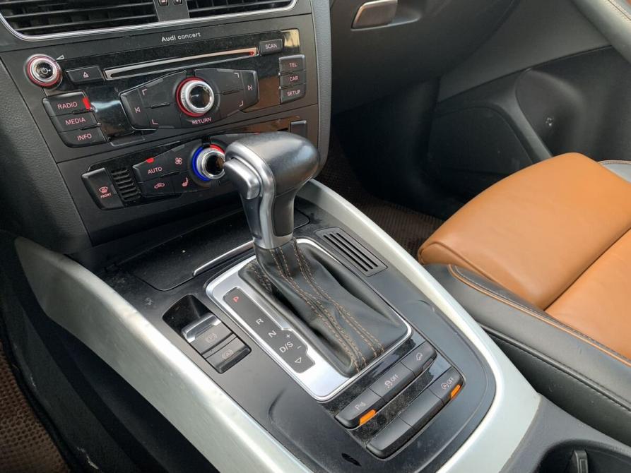 Audi Q5 I (8R) Рестайлинг Санкт-Петербург  - изображение 16