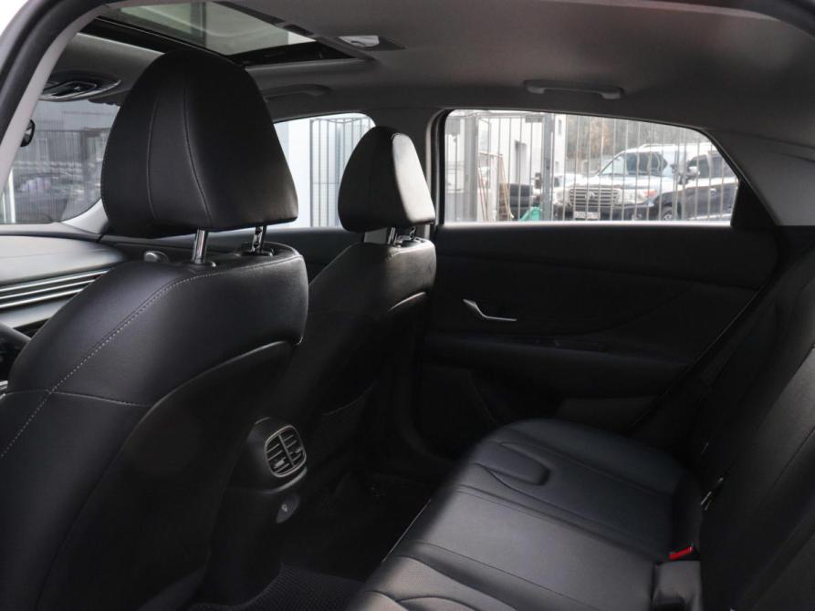 Hyundai Elantra VII (CN7) Рестайлинг Химки  - изображение 10
