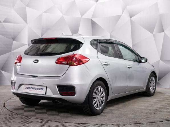 Kia Ceed II Рестайлинг с пробегом 2017 года, цена 1 099 000 рублей, 141000 км, хэтчбек, Автокод Объявления