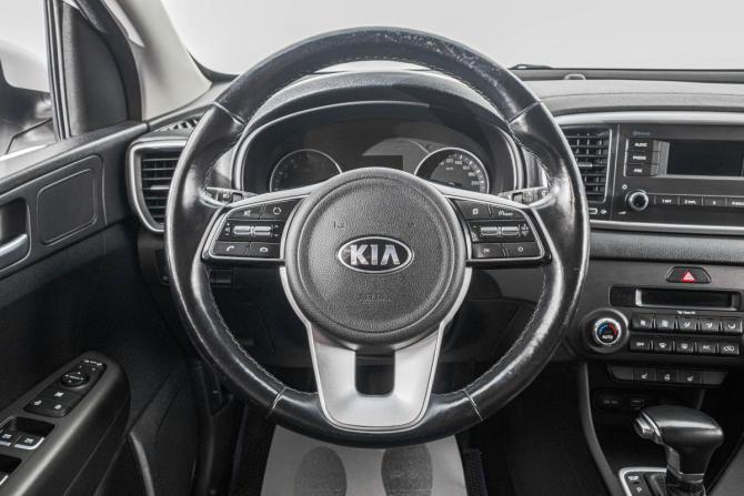 Kia Sportage IV Рестайлинг с пробегом 2020 года, цена 2 399 000 рублей, 134400 км, внедорожник, Автокод Объявления