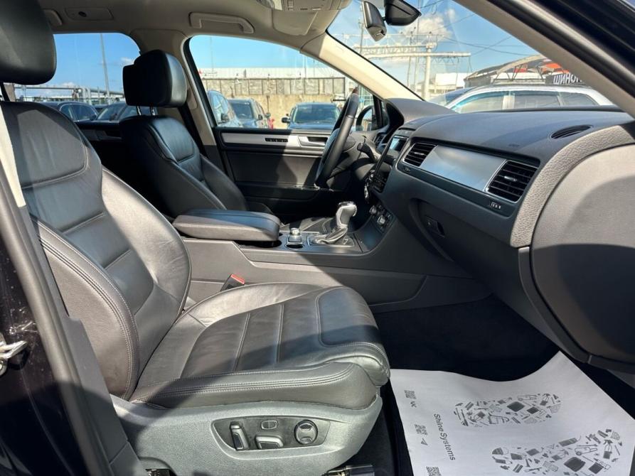 Volkswagen Touareg II Рестайлинг Пермь  - изображение 16