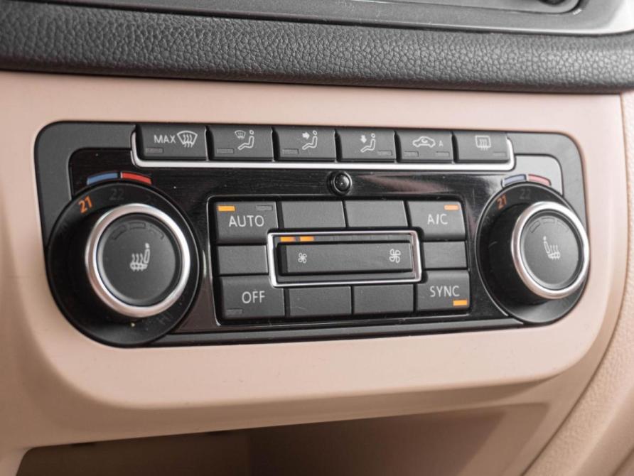 Volkswagen Tiguan I Рестайлинг Тюмень  - изображение 19