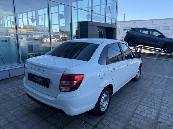 Lada (ВАЗ) Granta I Рестайлинг с пробегом 2024 года, цена 837 600 рублей, 28464 км, седан, Автокод Объявления