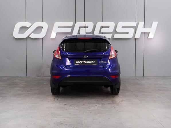 Ford Fiesta Mk6 Рестайлинг с пробегом 2016 года, цена 934 000 рублей, 86165 км, хэтчбек, Автокод Объявления