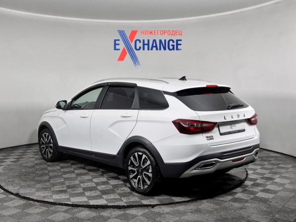 Lada (ВАЗ) Vesta I Рестайлинг (NG) с пробегом 2024 года, цена 1 381 000 рублей, 24409 км, универсал, Автокод Объявления
