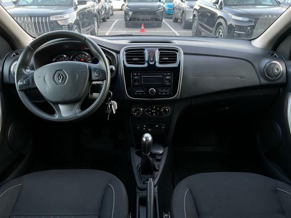 Renault Sandero II с пробегом 2015 года, цена 950 000 рублей, 56729 км, хэтчбек, Автокод Объявления