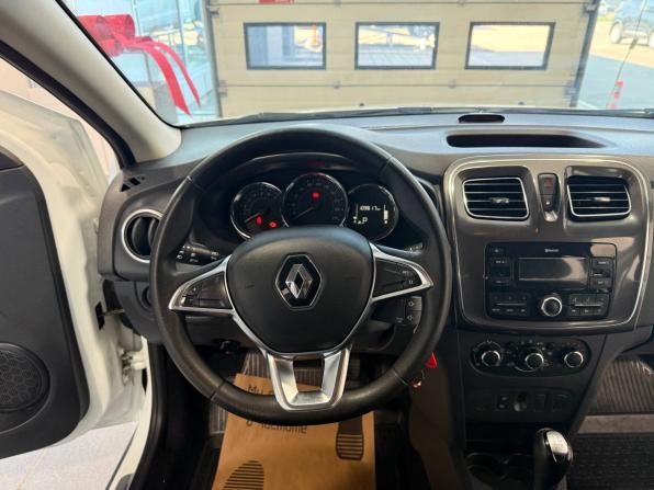 Renault Sandero II Рестайлинг с пробегом 2019 года, цена 1 074 000 рублей, 109588 км, хэтчбек, Автокод Объявления