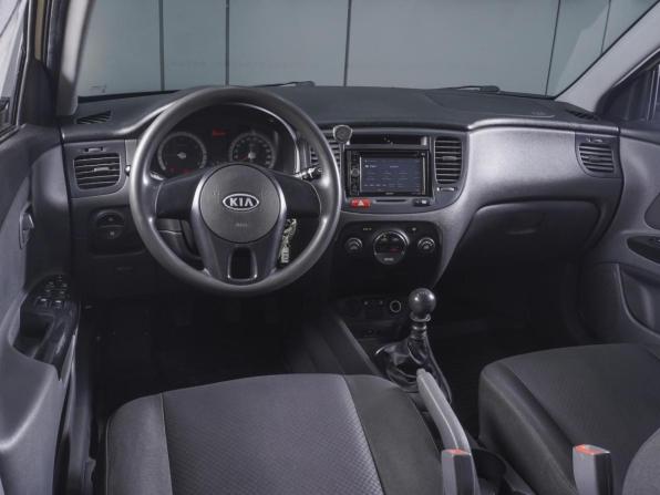 Kia Rio II Рестайлинг с пробегом 2009 года, цена 550 000 рублей, 266330 км, седан, Автокод Объявления
